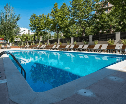Aparthotel California